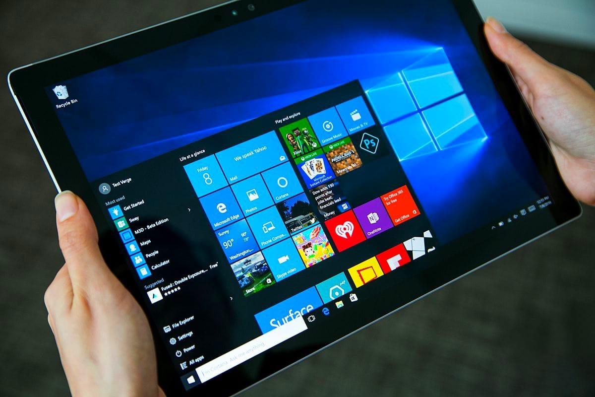 Windows Photos отримує керування освітленням та покращений пошук на основі AI