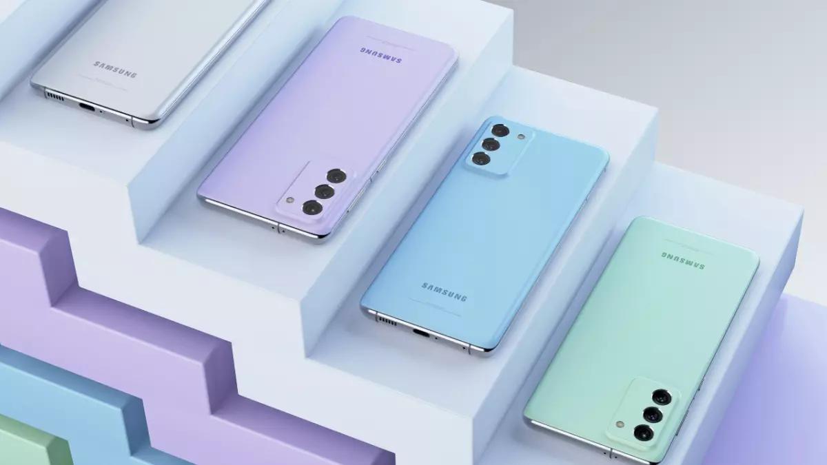 Samsung випустила важливе оновлення для серії Galaxy S22