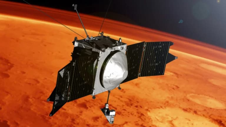 NASA втратило зв’язок із марсіанським космічним апаратом MAVEN