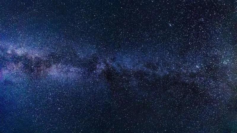 James Webb виявив галактики, що вказують на альтернативну темну матерію