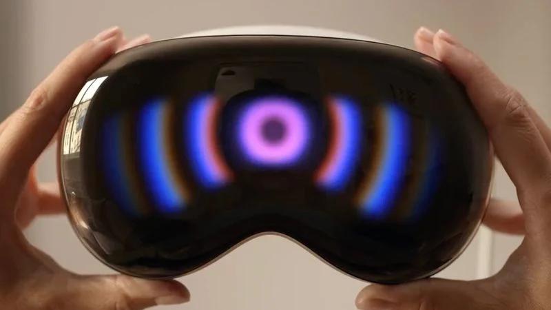 Apple Vision Pro вийде в Китаї цього року