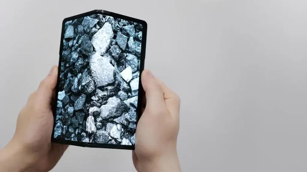 Samsung створила гнучкий екран, який пройшов випробування за стандартом MIL-STD 810G