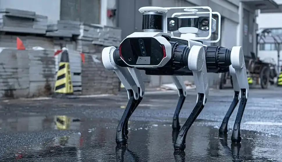 Lenovo представляє робота-собаку «Daystar Bot GS»