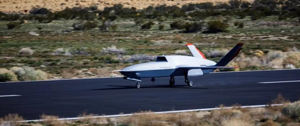 Американський бойовий дрон XQ-67A Loyal Wingman здійснив перший політ