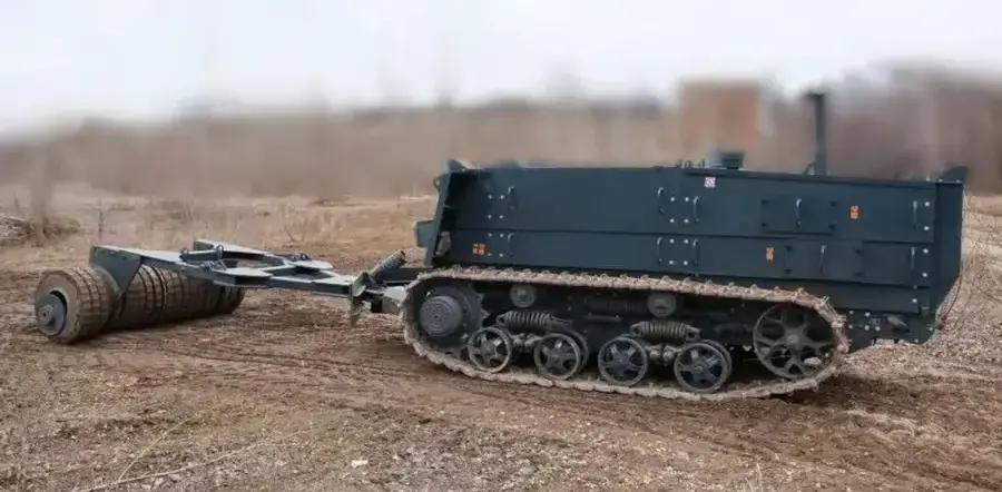Інженери створили автономну машину для розмінування територій