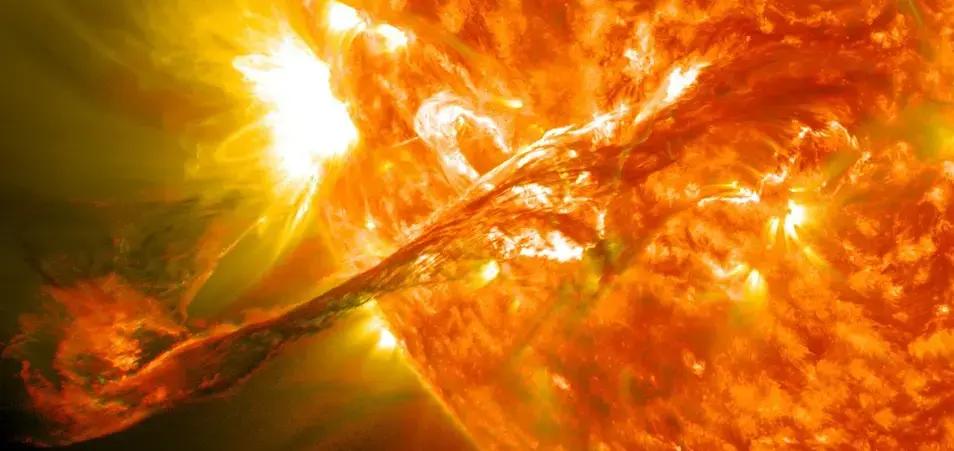 Вчені NASA відстежують сонячні бурі на Марсі