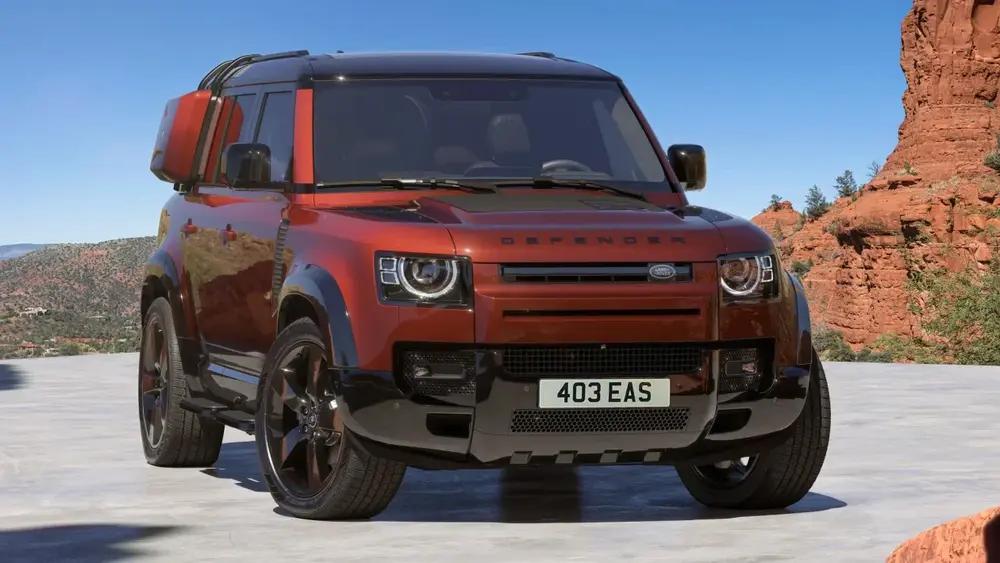 Представлений позашляховик Land Rover Defender 2024