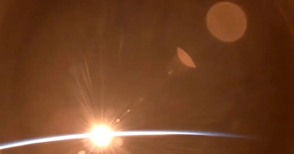 Ракета SpaceX зняла орбітальний схід Сонця