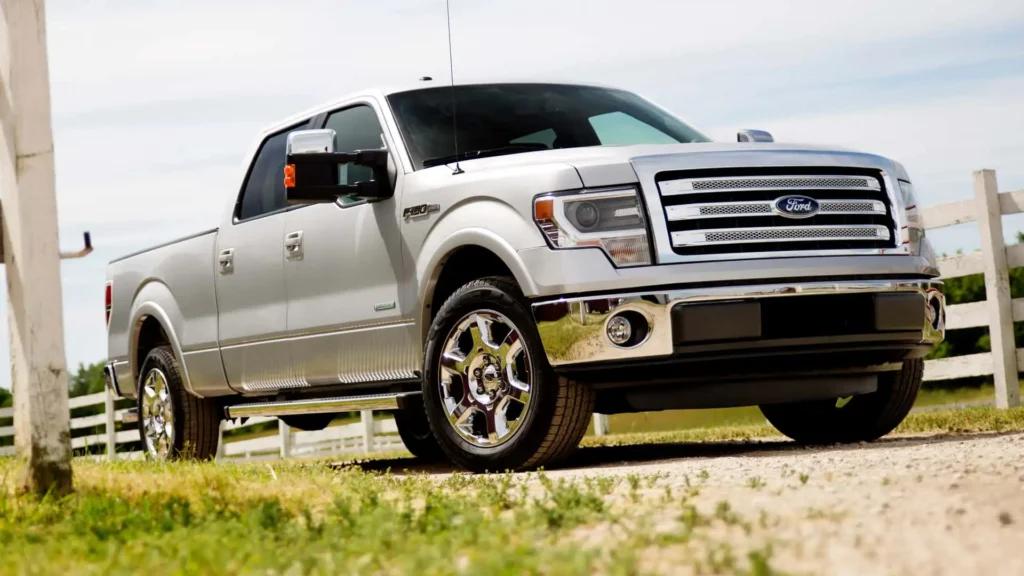 Ford відкликає півмільйона F-150 через серйозну проблему з трансмісією