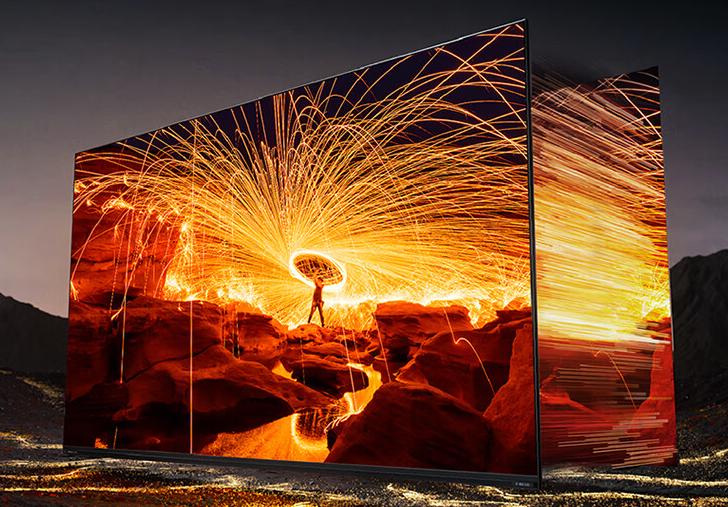 Представлений телевізор Hisense E8N Ultra
