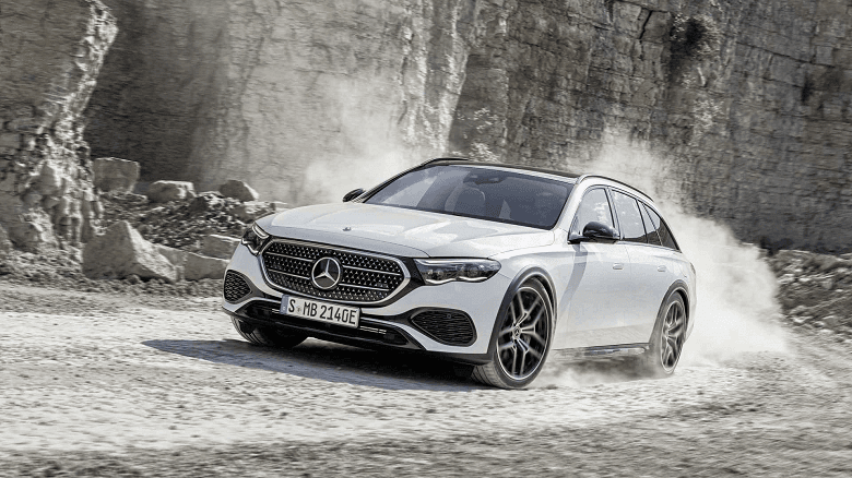 Оголошено ціни на Mercedes-Benz E450 2024