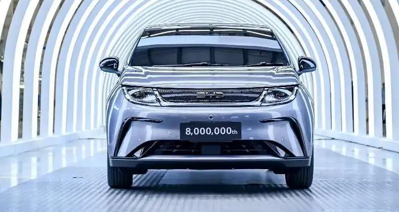 BYD відкрила новий завод і випустила 8-мільйонний автомобіль