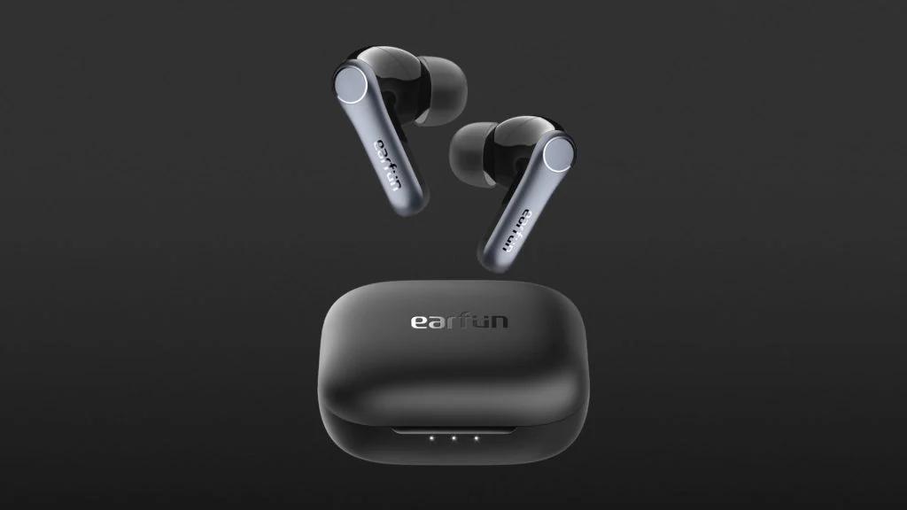 Випущено навушники EarFun Air Pro 4 із шумопоглинанням