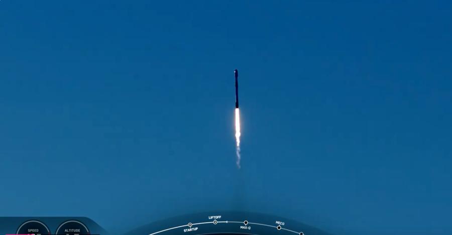 SpaceX запускає два супутники для арктичної широкосмугової місії