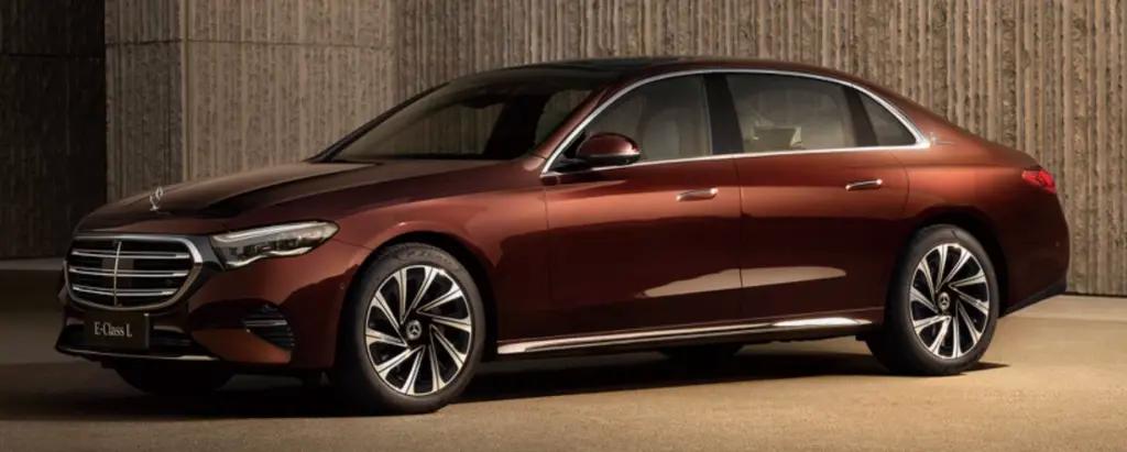 Представлений Mercedes-Benz E-Class 2024