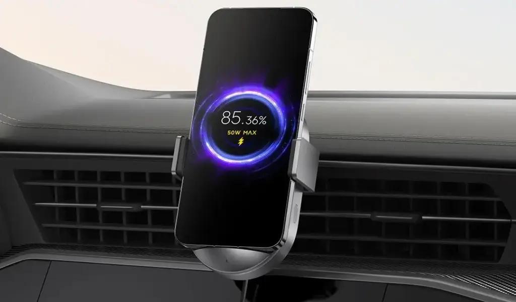 Xiaomi випустила новий автомобільний зарядний пристрій потужністю 50 Вт