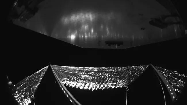 Випробування NASA технології сонячних вітрил стикаються з першими проблемами