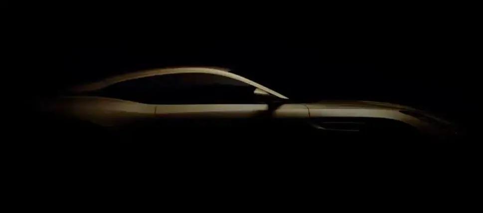 Стиль Бонда повертається: Aston Martin запускає спортивний автомобіль DB12