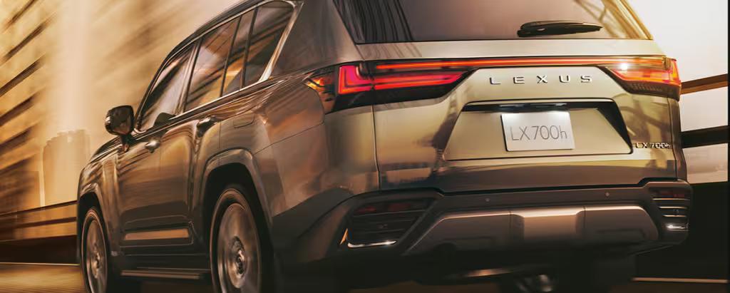 Представлений гібридний Lexus LX 700h