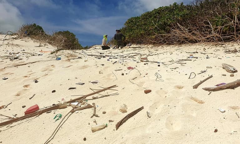 Вчені з’ясували, що повені є потужнішим джерелом океанічного пластику