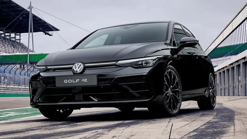 Представлений американський Volkswagen Golf R 2025