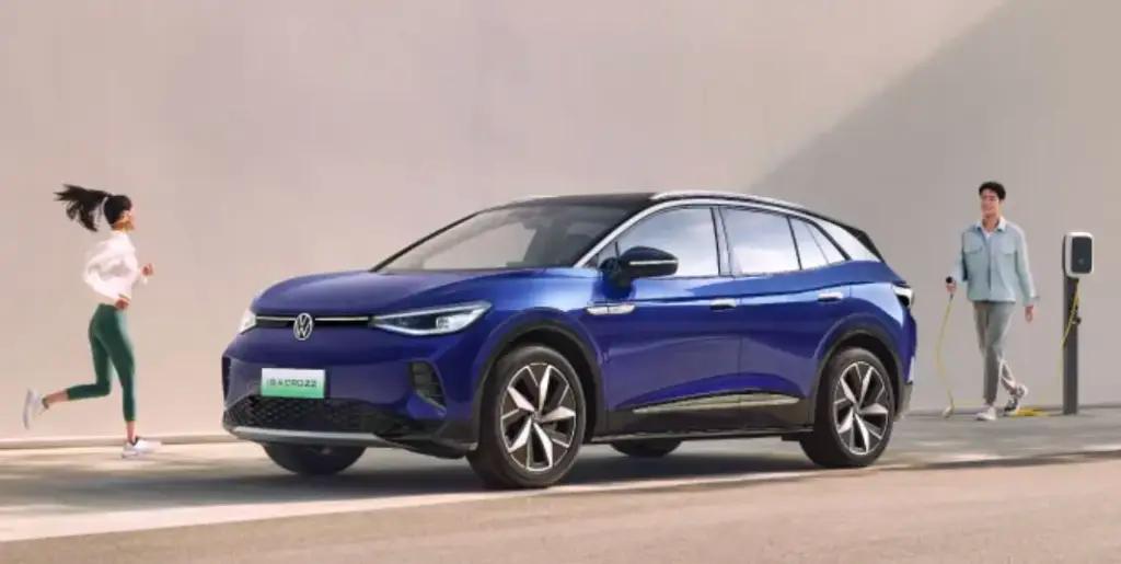Volkswagen ID. 4 Crozz 2025 представлять 15 листопада