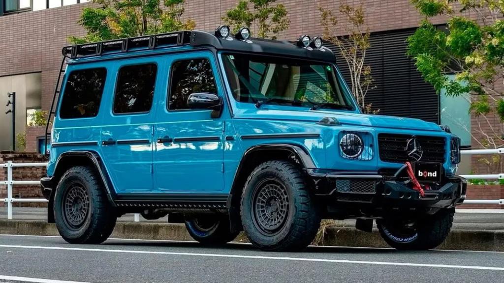Представлений Mercedes-Benz G-Class