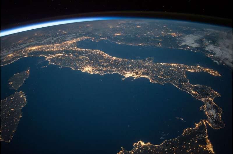 Іран запускає на орбіту найважчий космічний вантаж