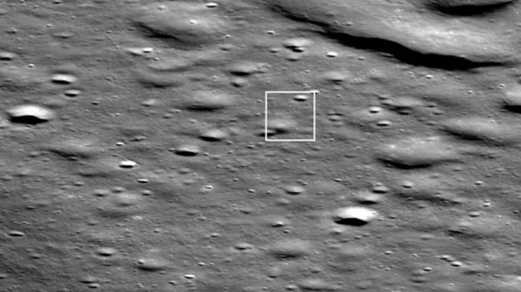 Апарат NASA сфотографував Blue Ghost на Місяці
