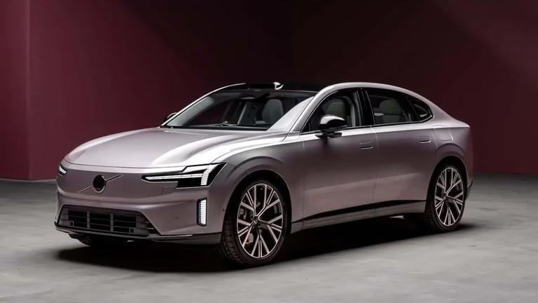 Представлений новий Volvo S90