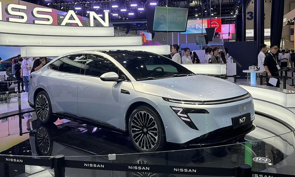 Представлений Nissan N7