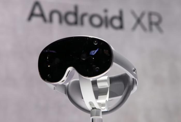 Samsung і Google представлять розумні окуляри в рамках партнерства в області ШІ