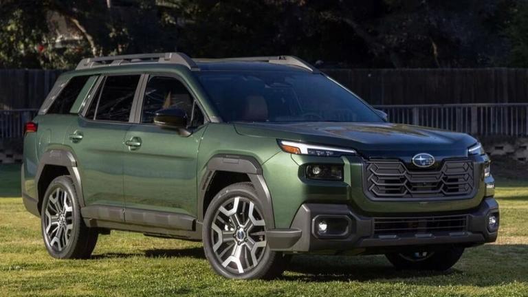 Представлено Subaru Outback 2025