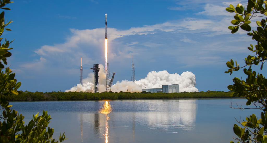SpaceX показала виведення на орбіту супутника нового покоління GPS III