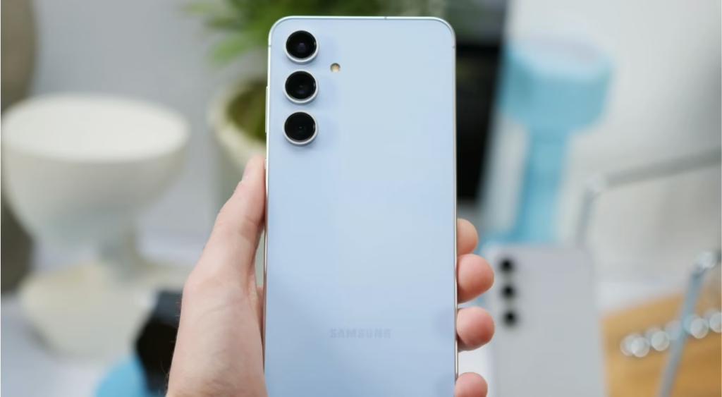 Galaxy S25 протестований з One UI 8