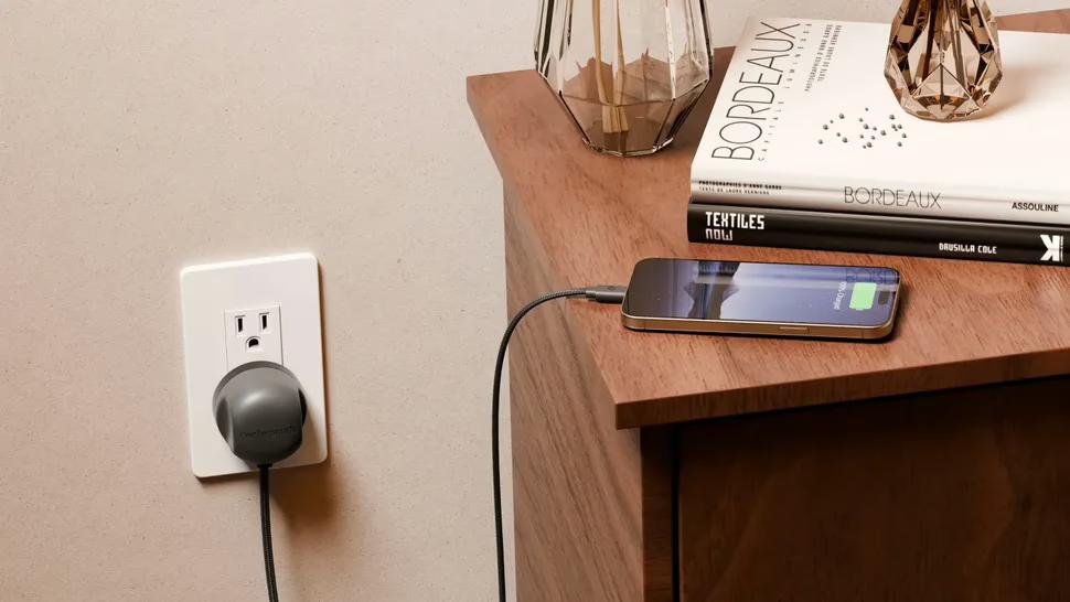 Представлено нову концепцію кабелю живлення USB-C із вбудованим адаптером