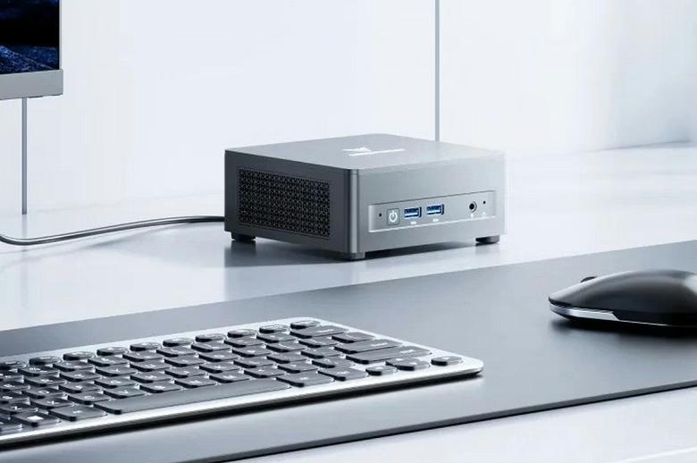 Представлений міні-ПК Mingfan UM690L Slim
