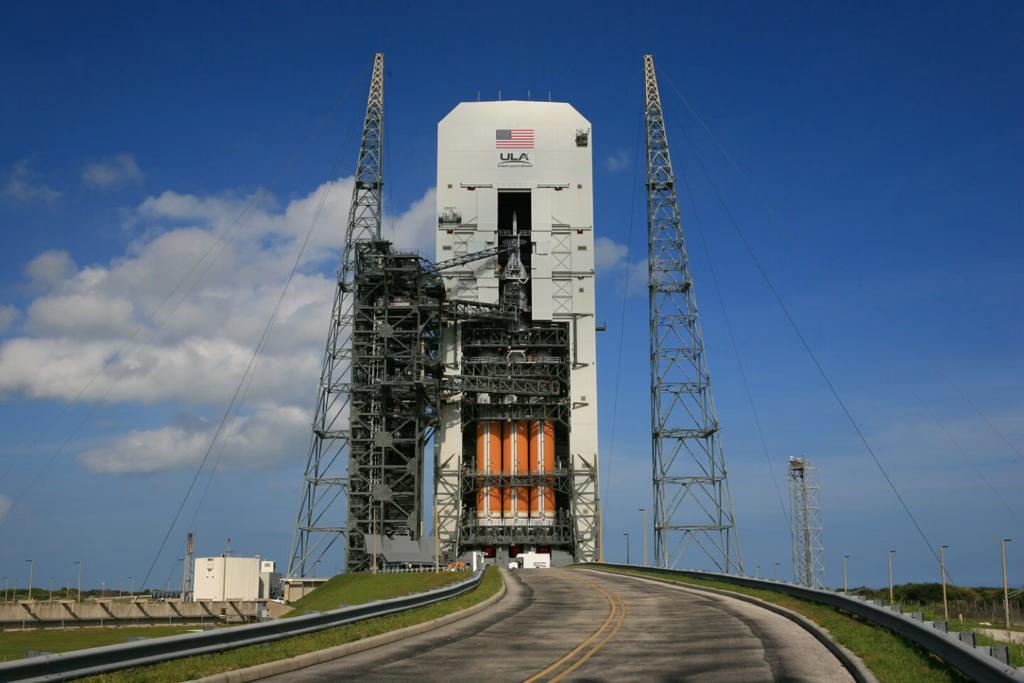 SpaceX збирається знести один із стартових майданчиків ULA