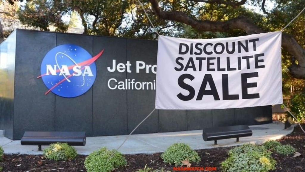 NASA виставило космічні апарати на продаж