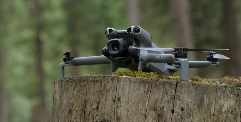 DJI представила компактний дрон Mini 5 Pro з однодюймовим сенсором камери