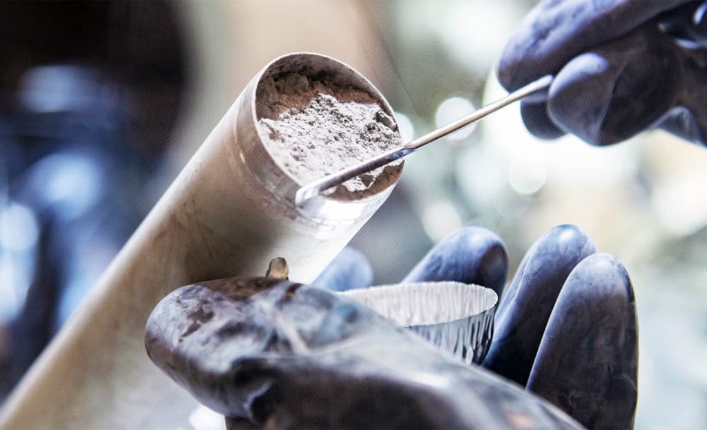 У зразках «Аполлона» знайшли ознаки екзотичного елемента