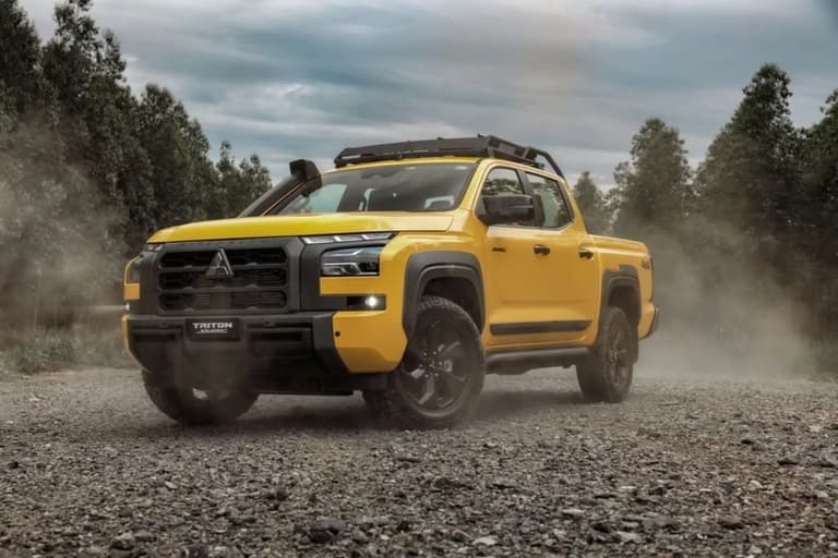 Mitsubishi представила пікап Triton Savana