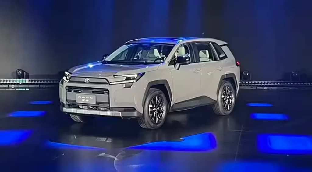 Представлено Toyota RAV4 нового покоління