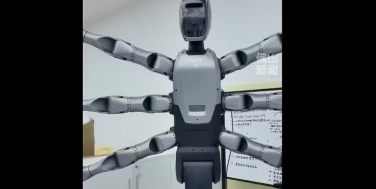 Представлений перший гуманоїдний робот із шістьма руками
