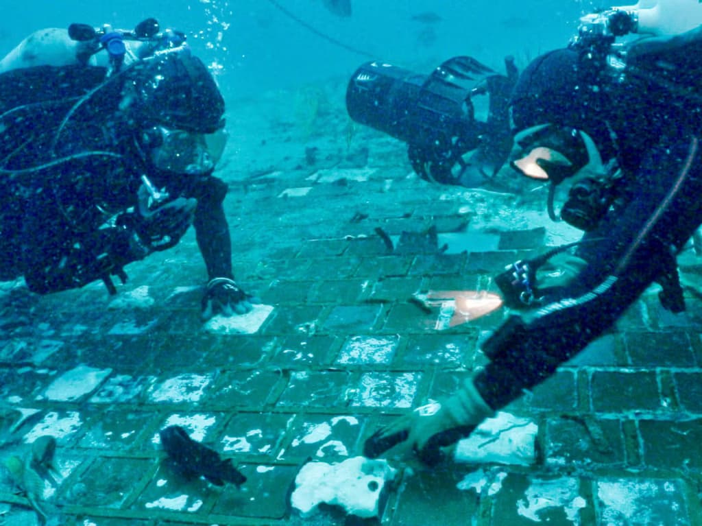 Несподівана знахідка в Бермудському трикутнику: експедиція натрапила на уламок «Челленджера»