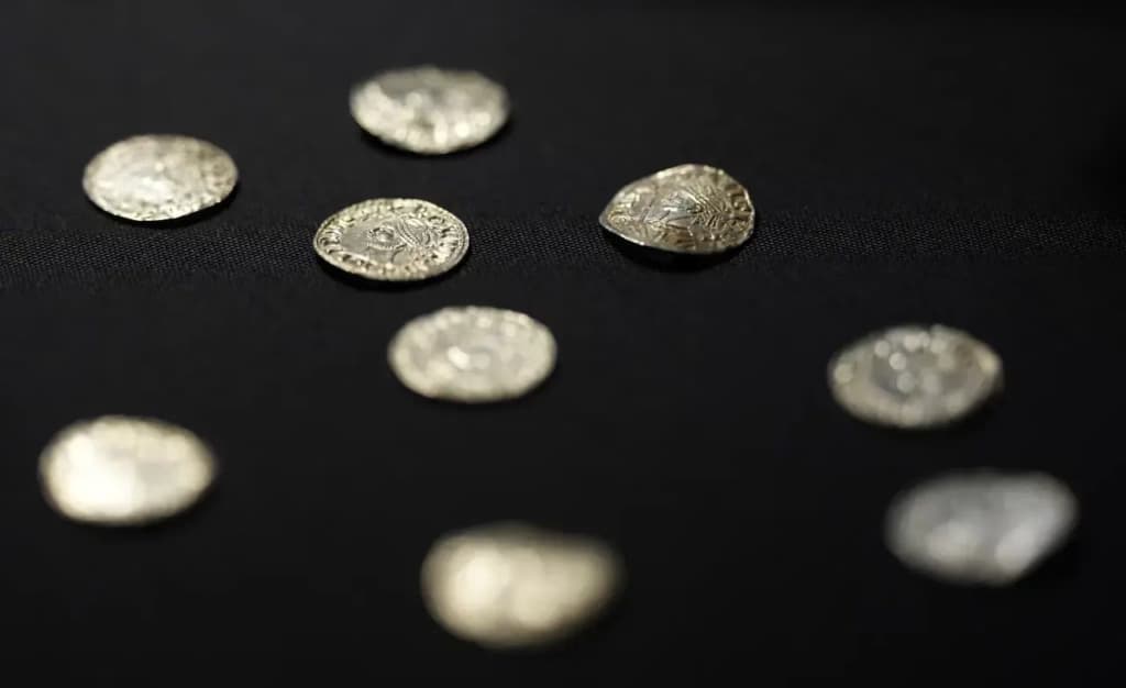 Сенсаційна знахідка: виявлено найдорожчий скарб Британії