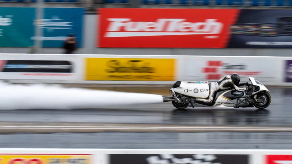 Паровий байк увійшов до топу найшвидших у світі