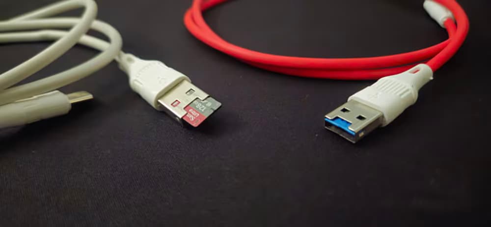 Представлений USB-кабель Hacknect для злому ПК з режимом самознищення