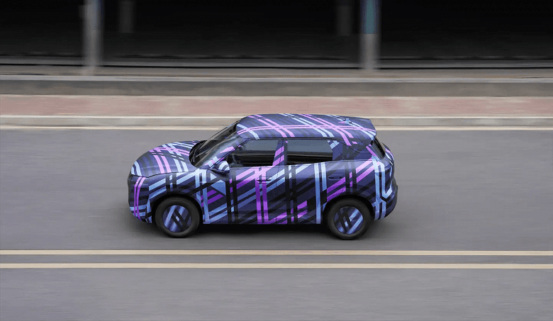 BYD показала перші фото нового електричного кросовера Yuan UP