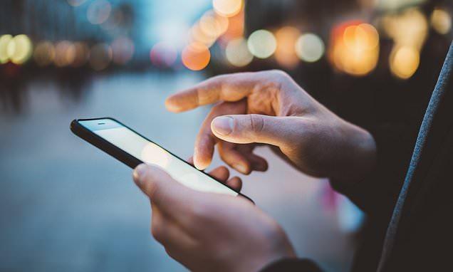 В Google Play на Android знайшли 12 програм, які шпигують за користувачами